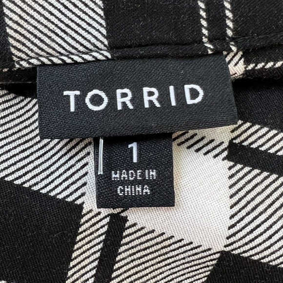 Torrid Dress Plaid Cream Black Peach Long Sleeve Henley Drawstring Waist Pockets - Picture 5 of 7